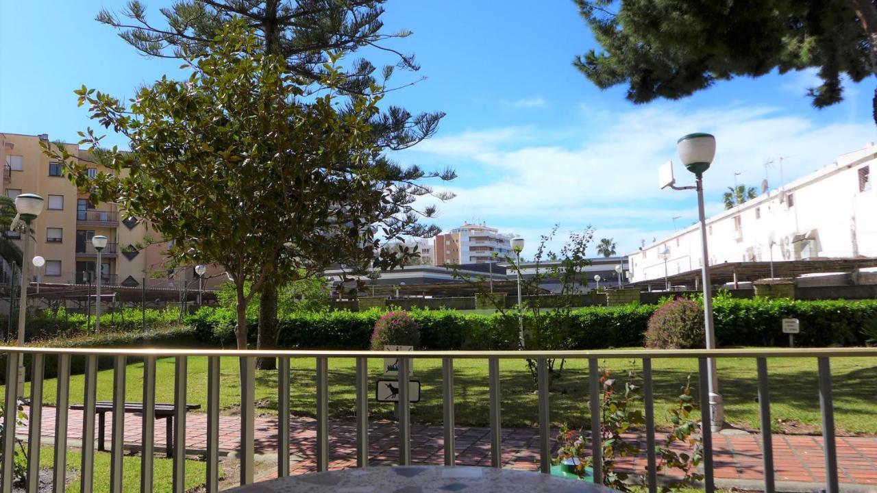 Apartamentos Hesperia Palmyra Salou Bagian luar foto