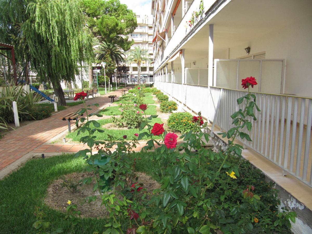 Apartamentos Hesperia Palmyra Salou Bagian luar foto